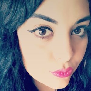 Meet your Posher, Alondra