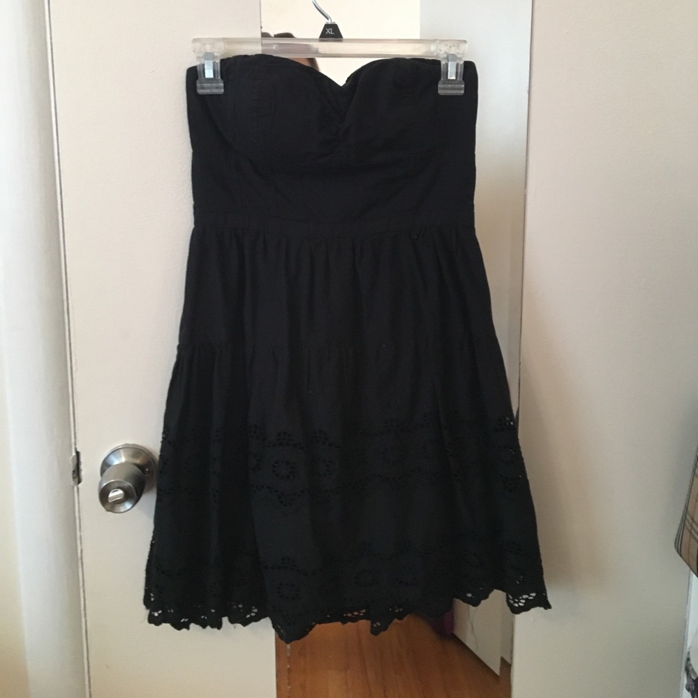 Black strapless dress