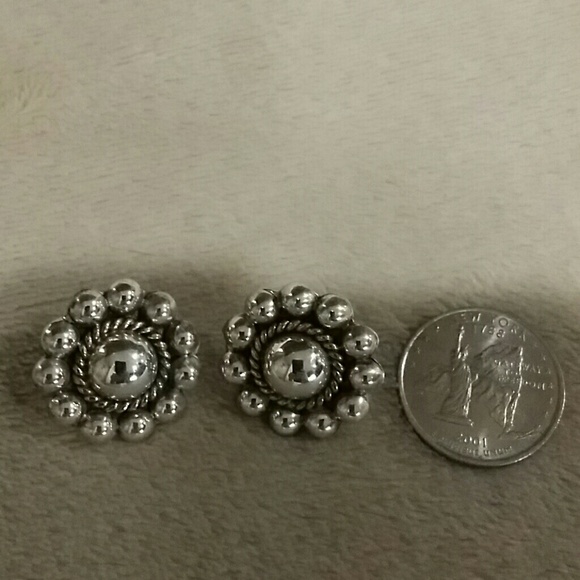 Vintage Signed Sterling Mexico Flower Earrings - Picture 1 of 4