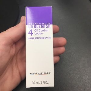 Rodan+Fields Unblemish Oil Control SPF 20. NEW
