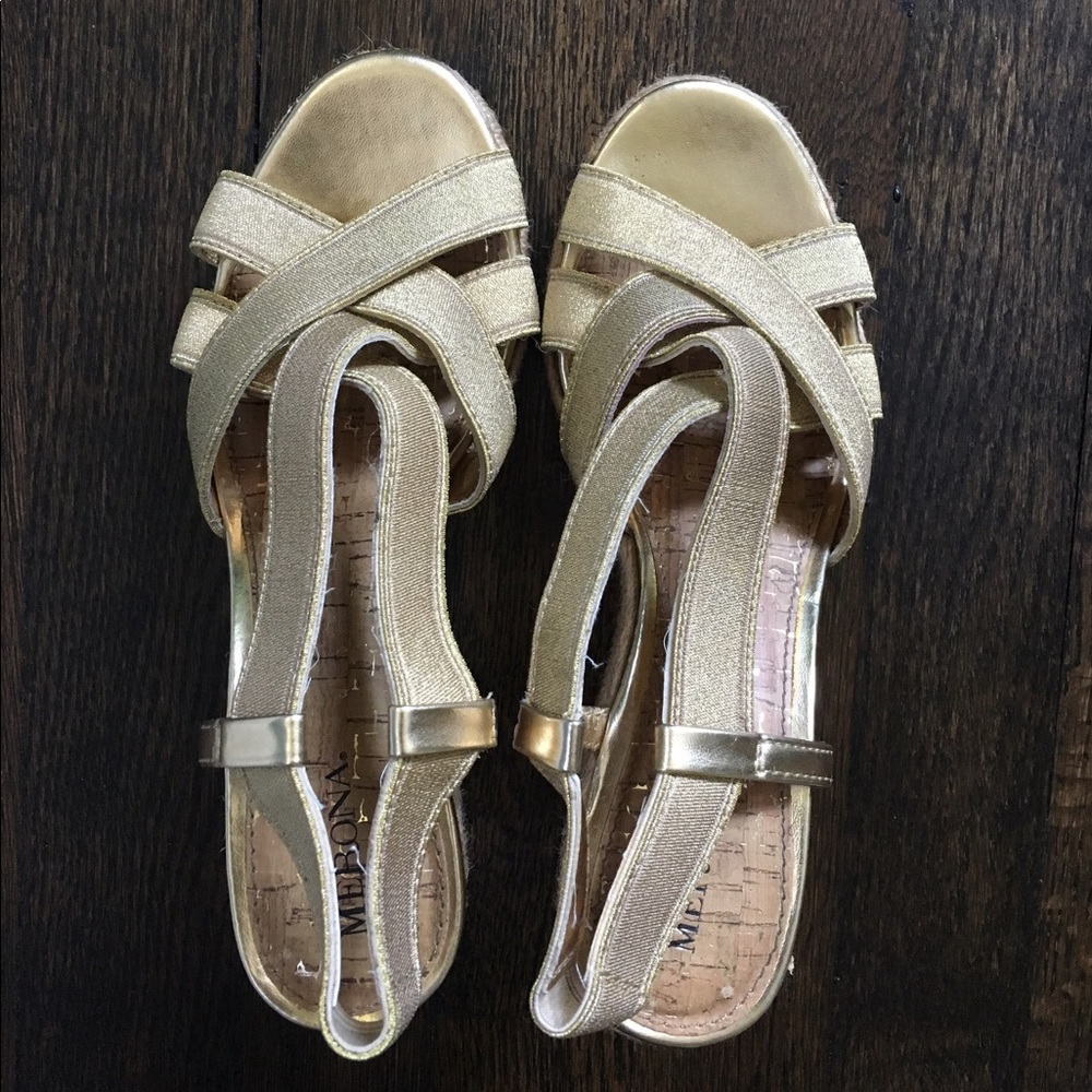 Gold Wedges