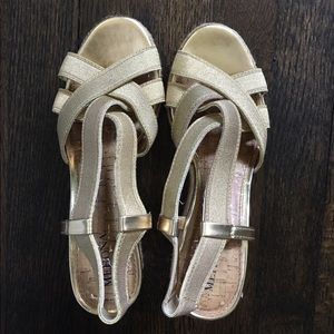Gold Wedges