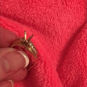 14kt gold wedding band. Size 8