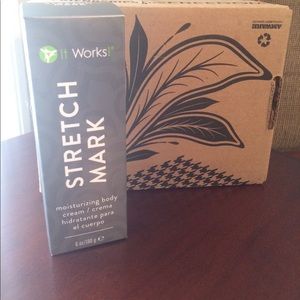 It Works stretch mark cream