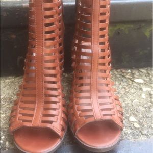 Women's Dark brown Charlotte Russe heels (8.5)