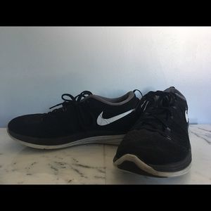 Nike Flyknit Lunar 2