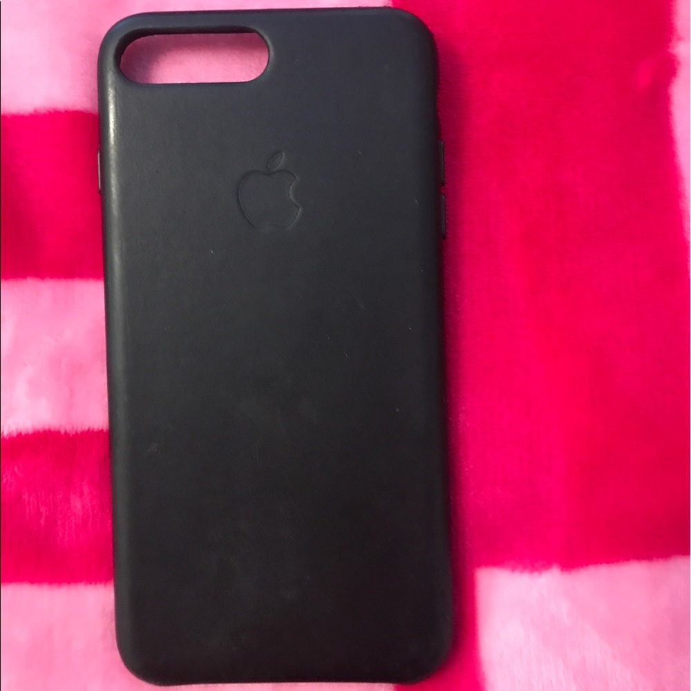 Iphone 7 plus Authentic Apple 🍎 leather case