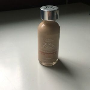 L'Oréal true match Foundation in N2