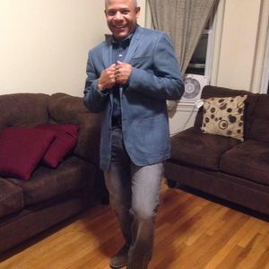 Meet your Posher, Genaro