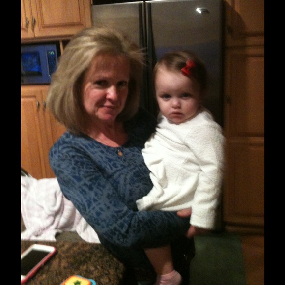 Meet your Posher, Tina - Picture 2 of 4