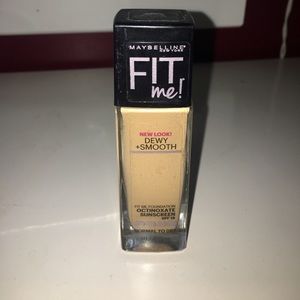 Maybelline Fit me Foundation Dewy+Smooth
