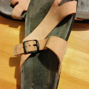 MEPHEISTO SANDLES REAL LEATHER