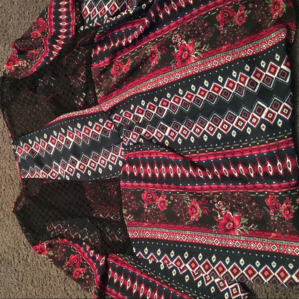 Patterned blouse - Picture 2 of 2