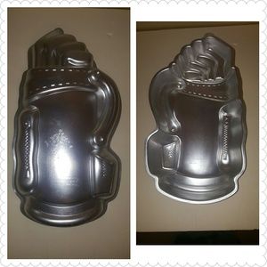 Wilton Vintage Cake Pan