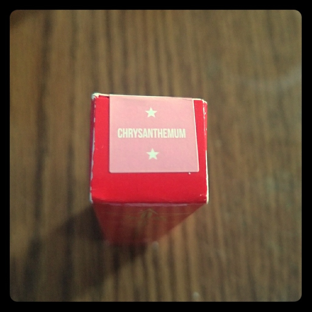 Jeffree Star Velour Lip in Chrysanthemum