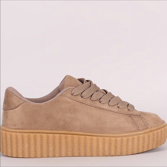 MUST HAVE❗️ Creepers sneakers 👟 - Picture 2 of 3