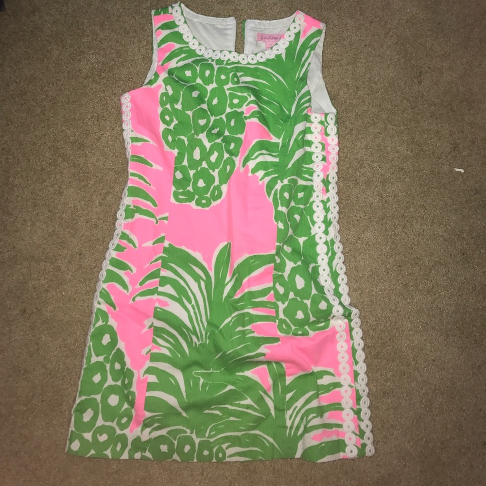 Girls Lilly Pulitzer pineapple shift dress