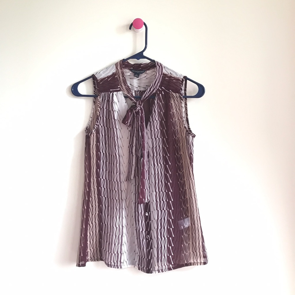 Banana Republic maroon gauze tie-front blouse
