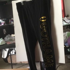 H&M Gotham city leggings Sz large