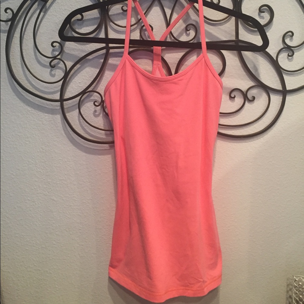 Lululemon tank
