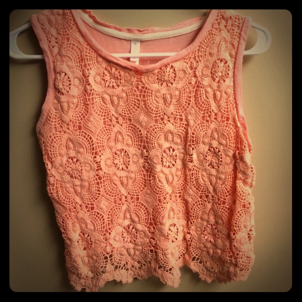 Peach crop top! Fun and ready for summer!