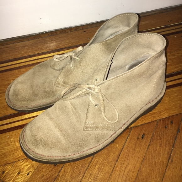 Clarks! - Picture 3 of 4