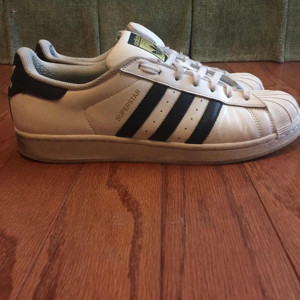 Adidas Superstar Sneakers. White