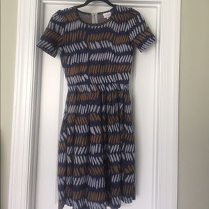LuLaRoe Amelia Dress