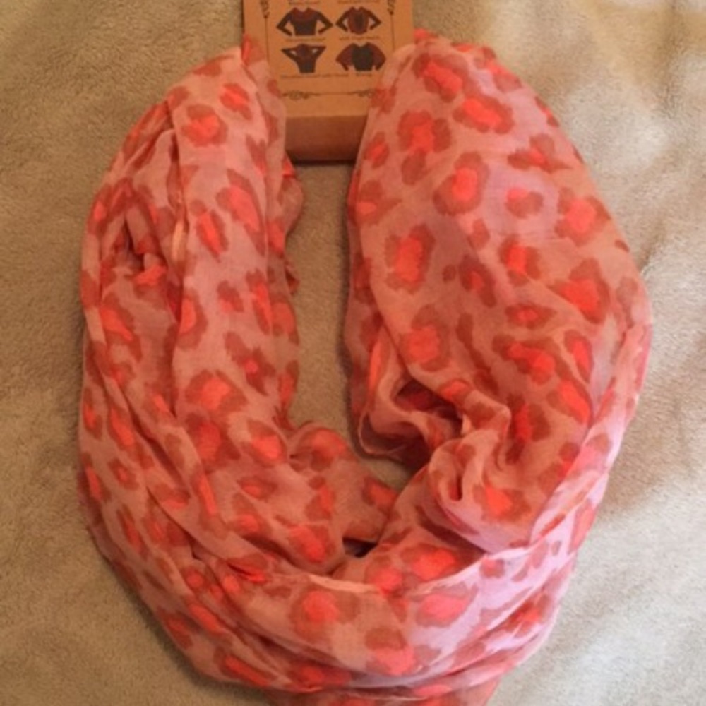 leopard infinity scarf
