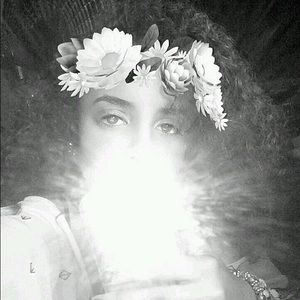 Meet your Posher, Ariana