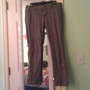 American Eagle Olive Pants