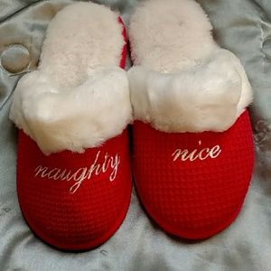 Victoria Secret Slippers NWOT