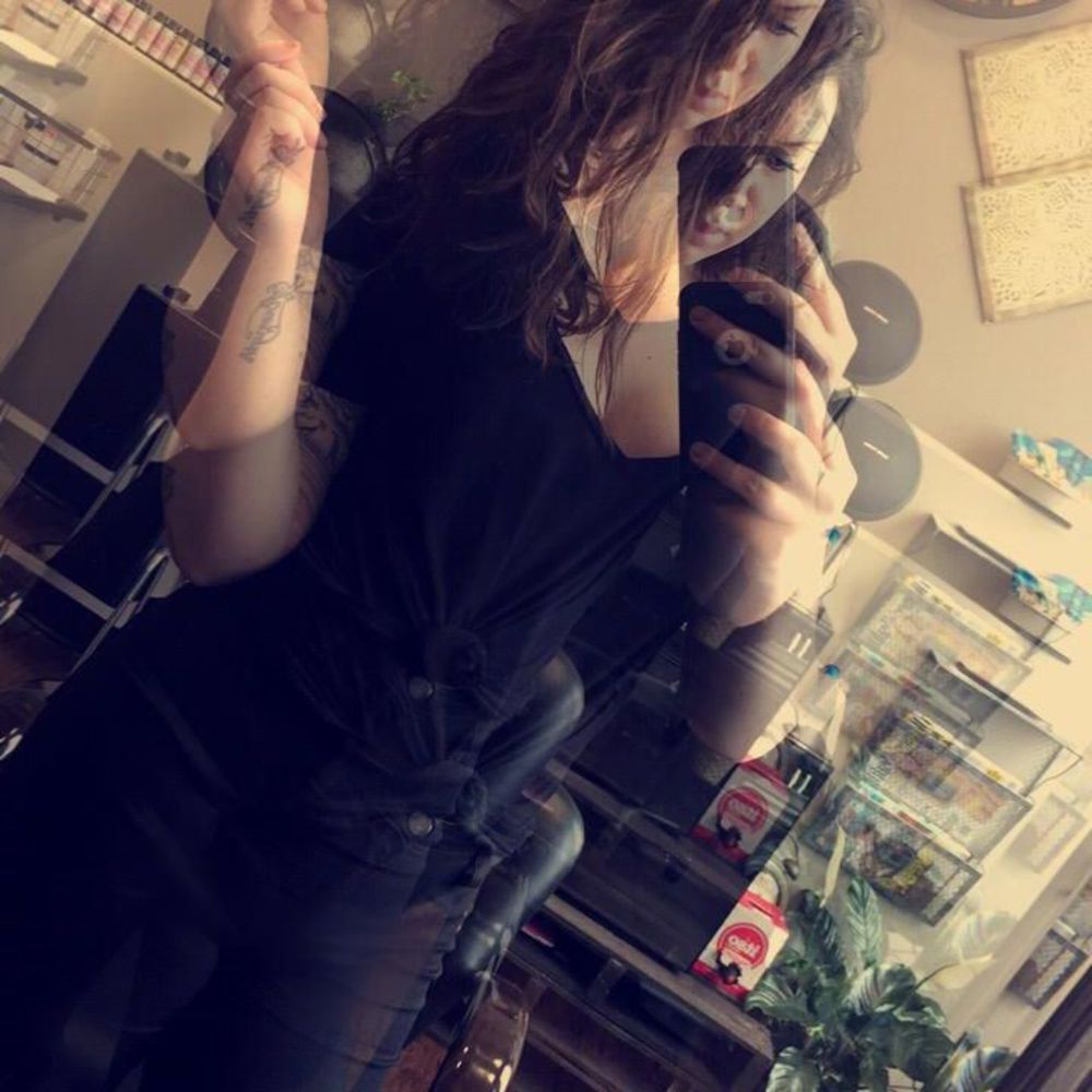 Meet your Posher, Rae