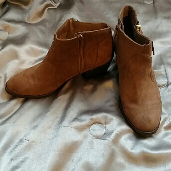 Brown Booties - Picture 3 of 4