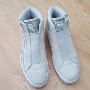 High top women's Puma's