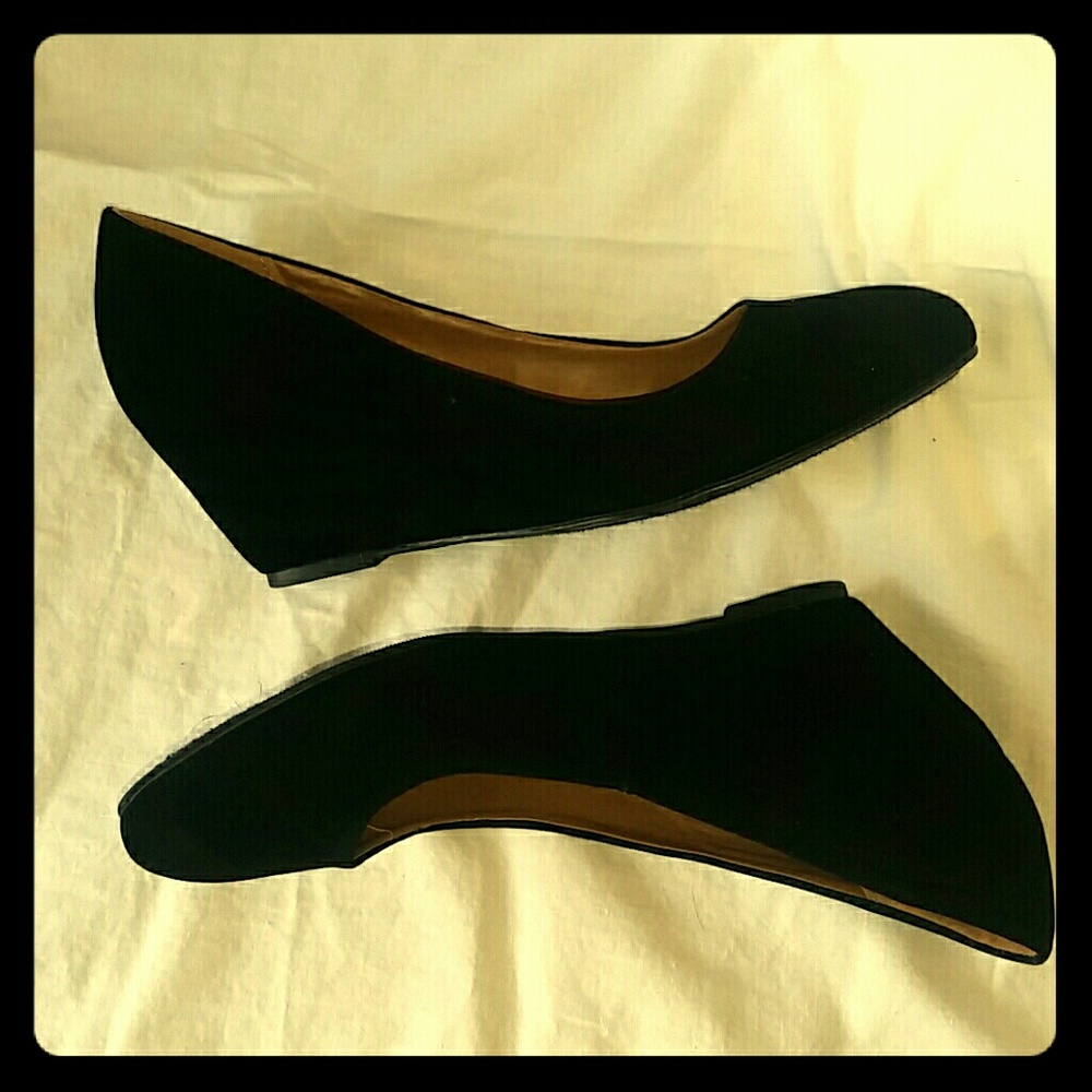 City Classified Black Velvet wedge heels