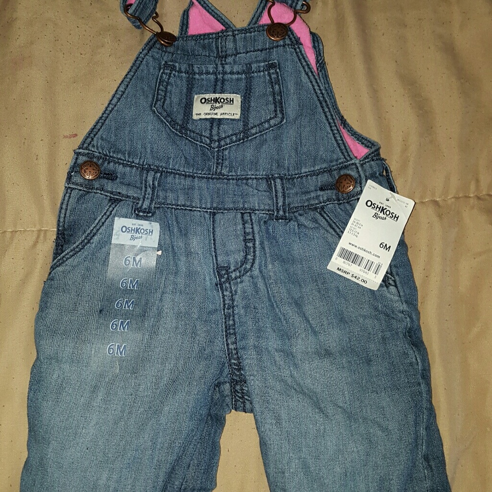 Osh kosh bgosh baby jump suit