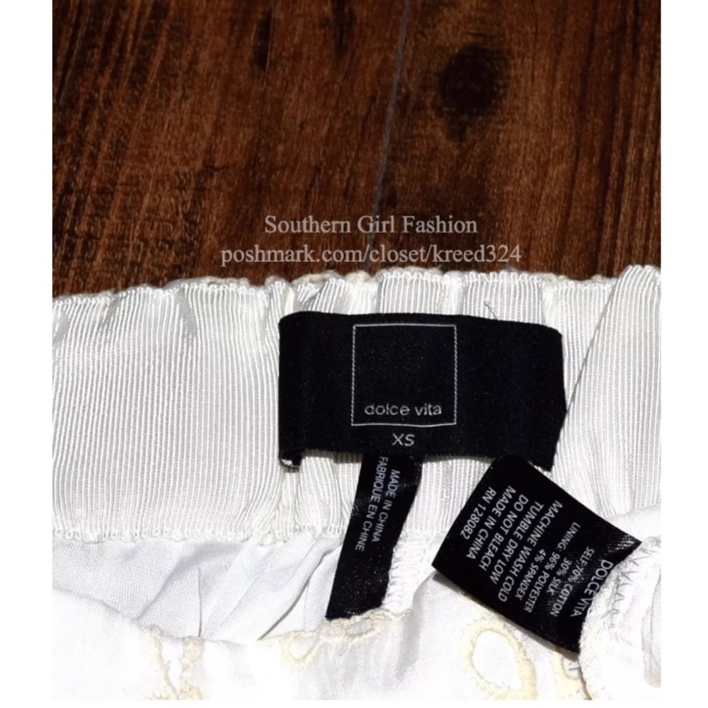 DOLCE VITA Eyelet Shorts Intricate Lace Gauze Mini - Picture 6 of 7