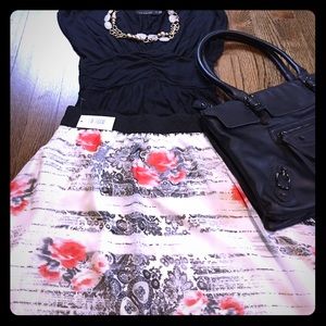 NWT Small Floral and Paisley Lola