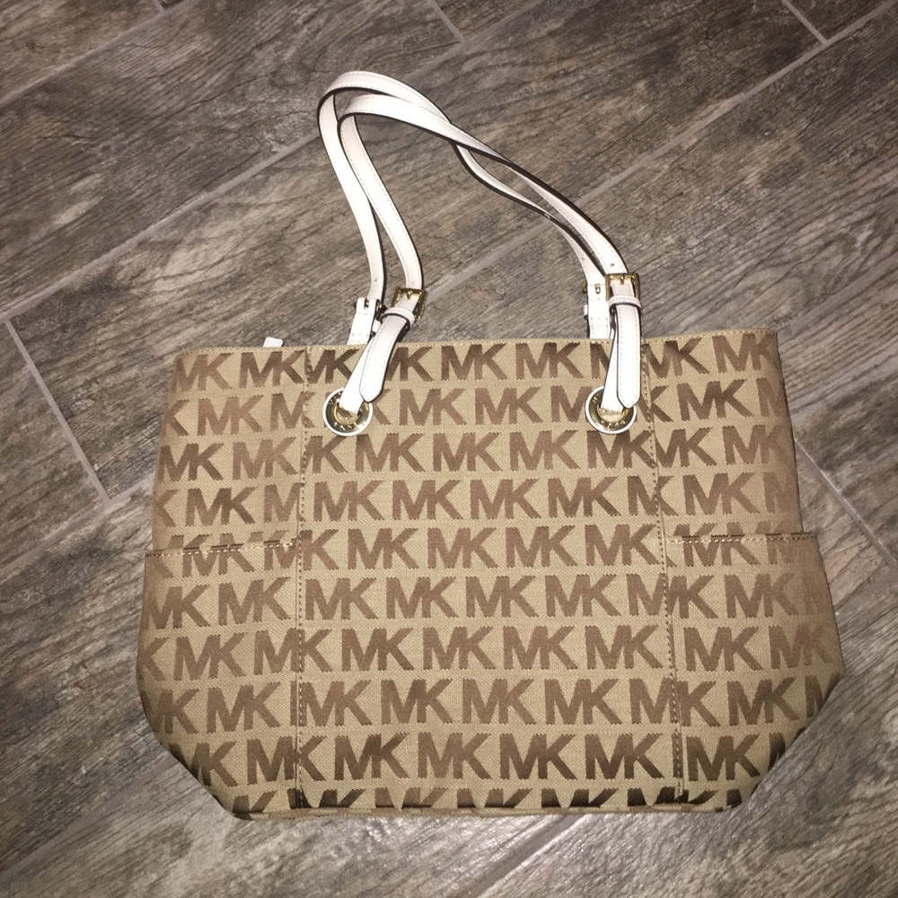 Michael Kors tote