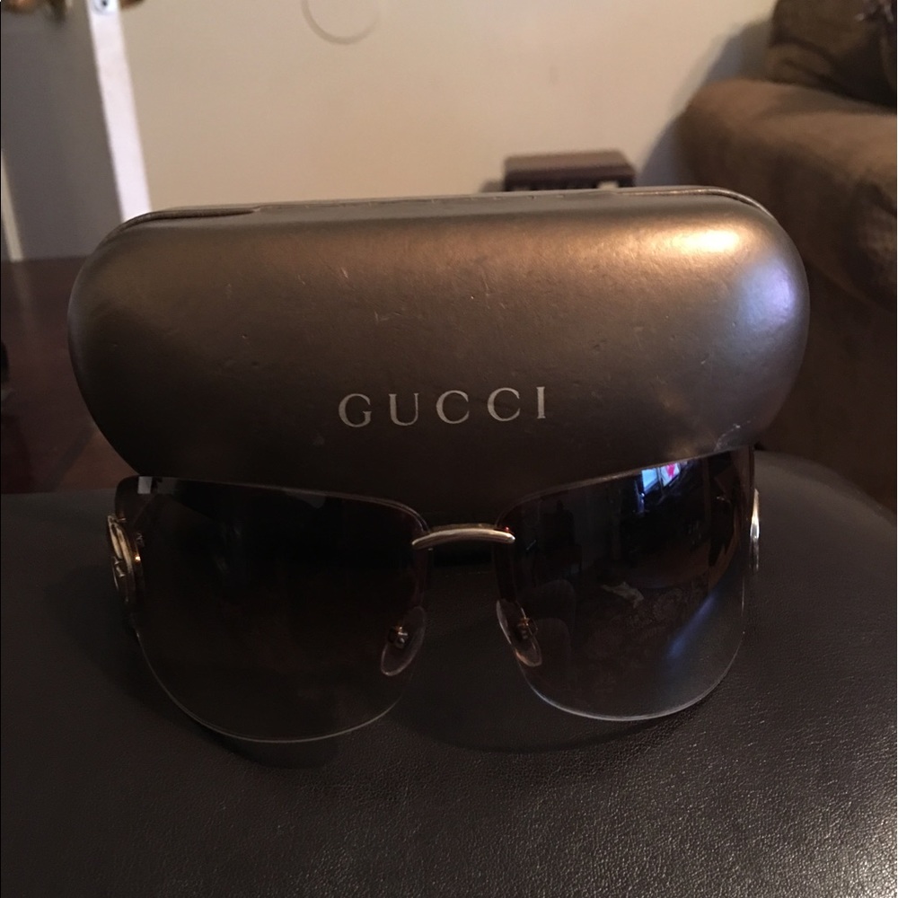 GUCCI
