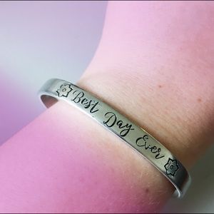 Tangled cuff bracelet