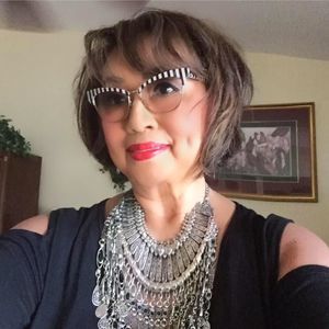 Meet your Posher, Marla