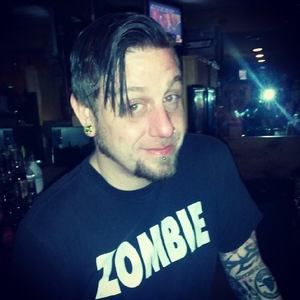 Meet your Posher, Brandon