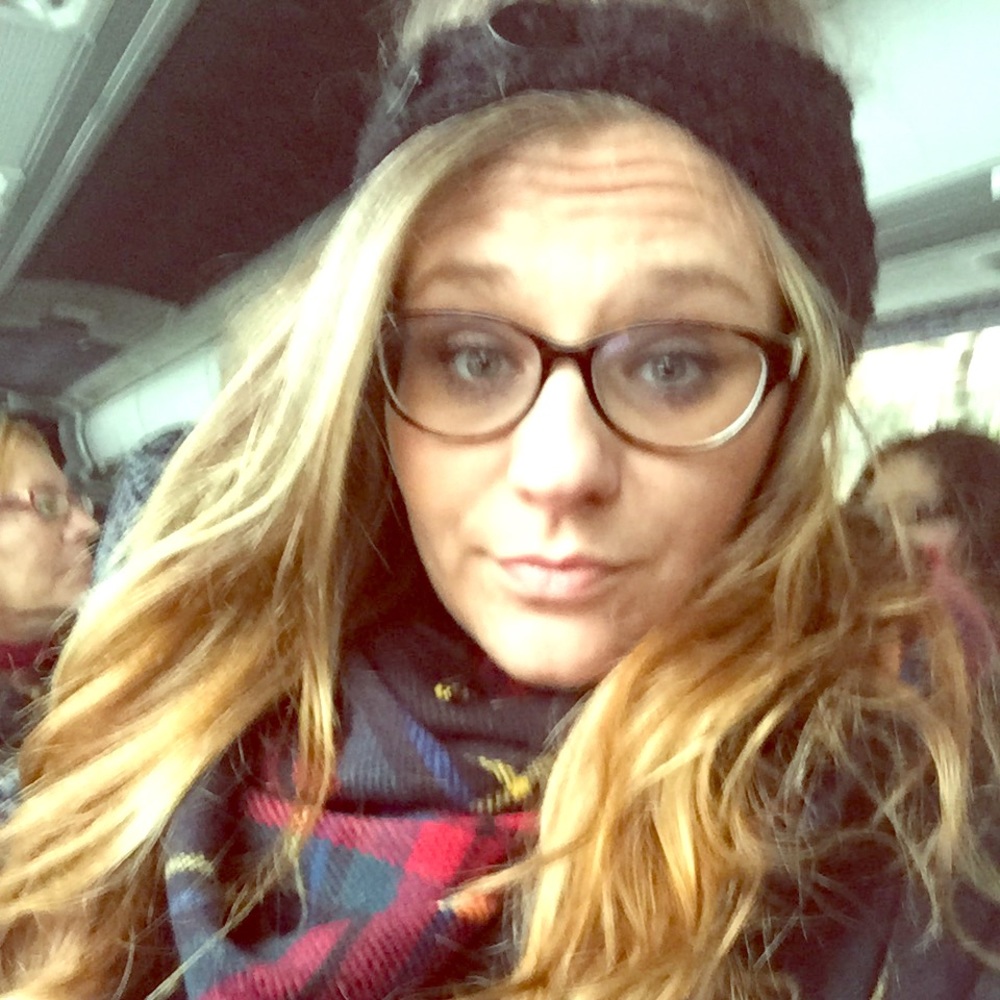Meet your Posher, Jessica
