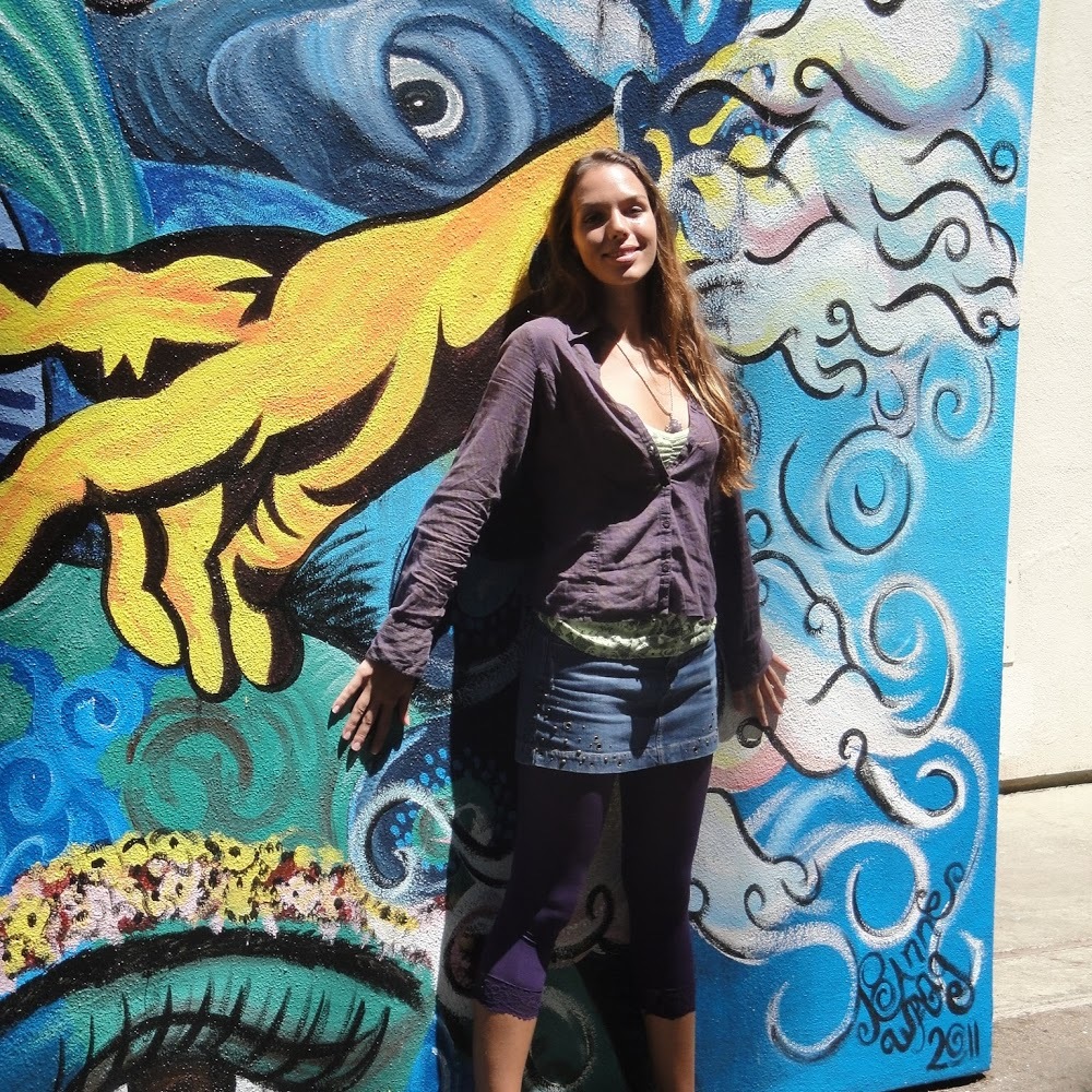 Meet your Posher, Lily