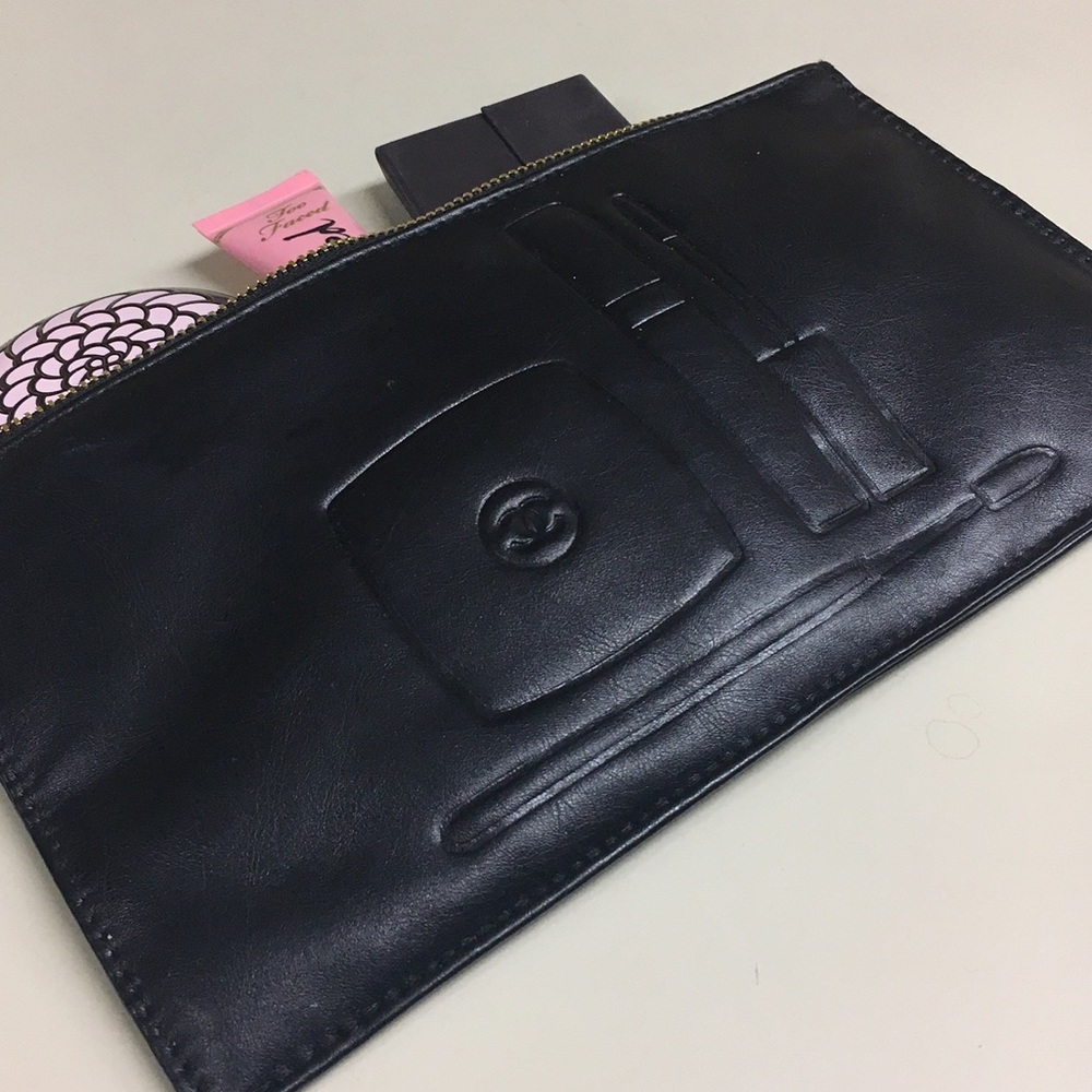 Chanel Beauty Zip Makeup Bag