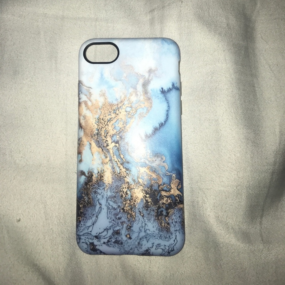 Blue and gold marble iPhone 7 case