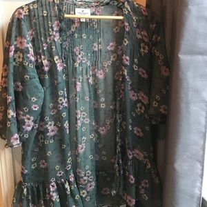 Floral/Deep Green Kimono