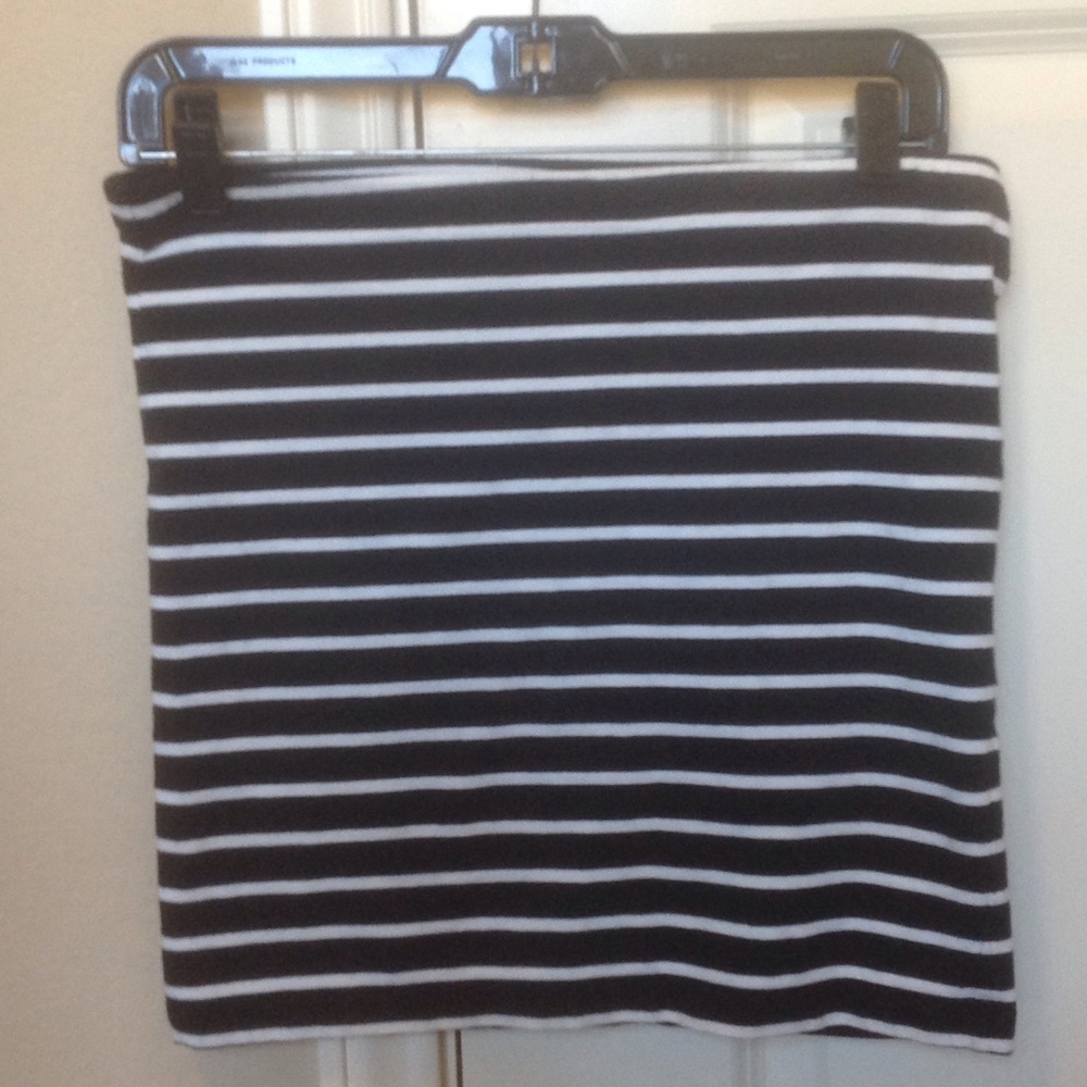 Black and white striped bodycon skirt